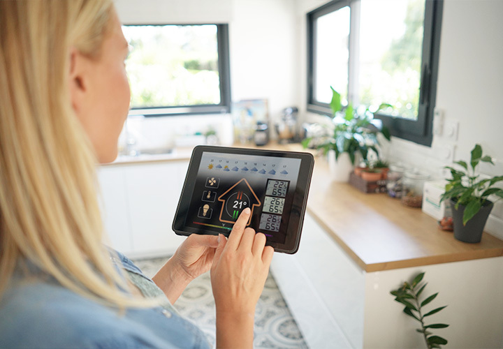 A Guide for Homeowners: Smart Homes and Snagging Surveys